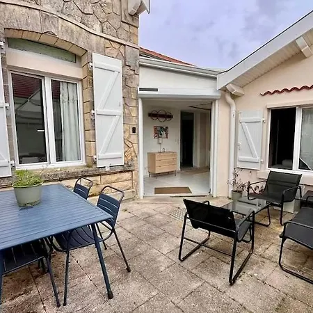 Vakantiehuis Maison De - 3 - Proche Et Commerces