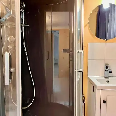 Vakantiehuis Maison De - 3 - Proche Et Commerces