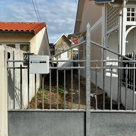 Maison De - 3 - Proche Et Commerces *